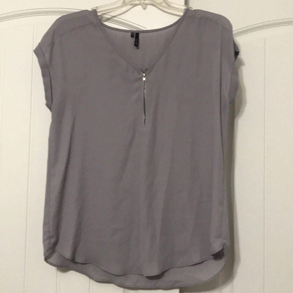 Gray Top